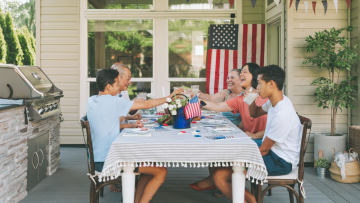 family celebrating 4th of july