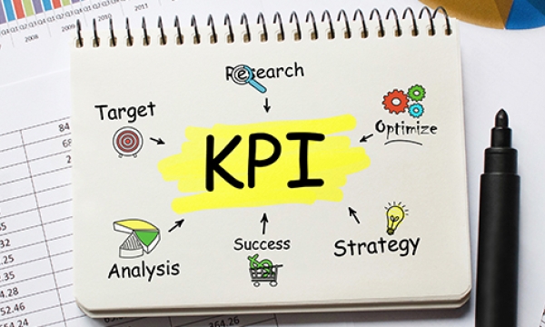 Put a number on your midyear performance with the right KPIs