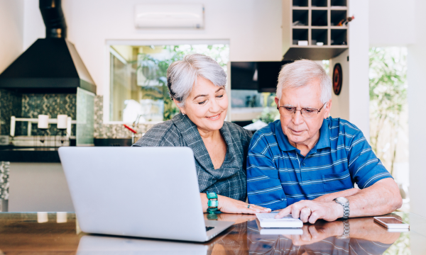 couple on computer